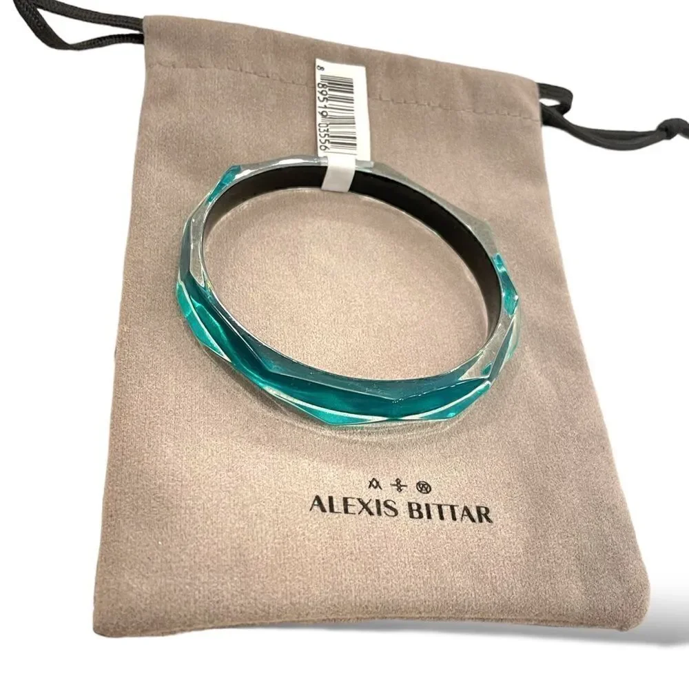 ALEXIS BITTAR Emerald Green Lucite Bangle (O/S)